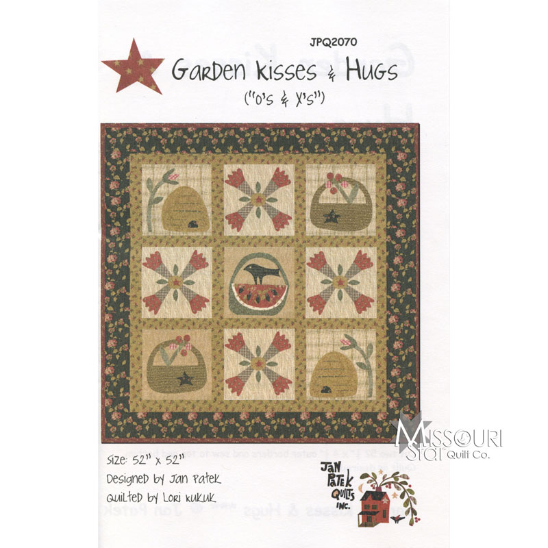 garden-kisses-hugs-quilt-pattern-jan-patek-quilts-missouri-star-quilt-co